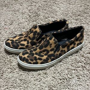 a new day Animal Print Slip-On Sneakers Size 6.5